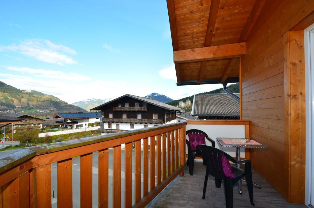 Apartment Peter In Adler Resort By Z-K-H Rentals Капрун Стая снимка